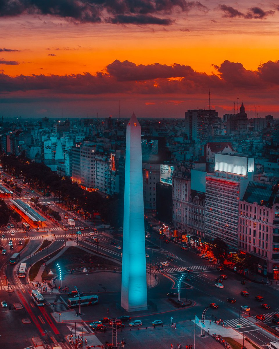 bsas_lovers's tweet image. 86 años Obelisco, Buenos Aires. Dale retuit si te gustó! 7/10