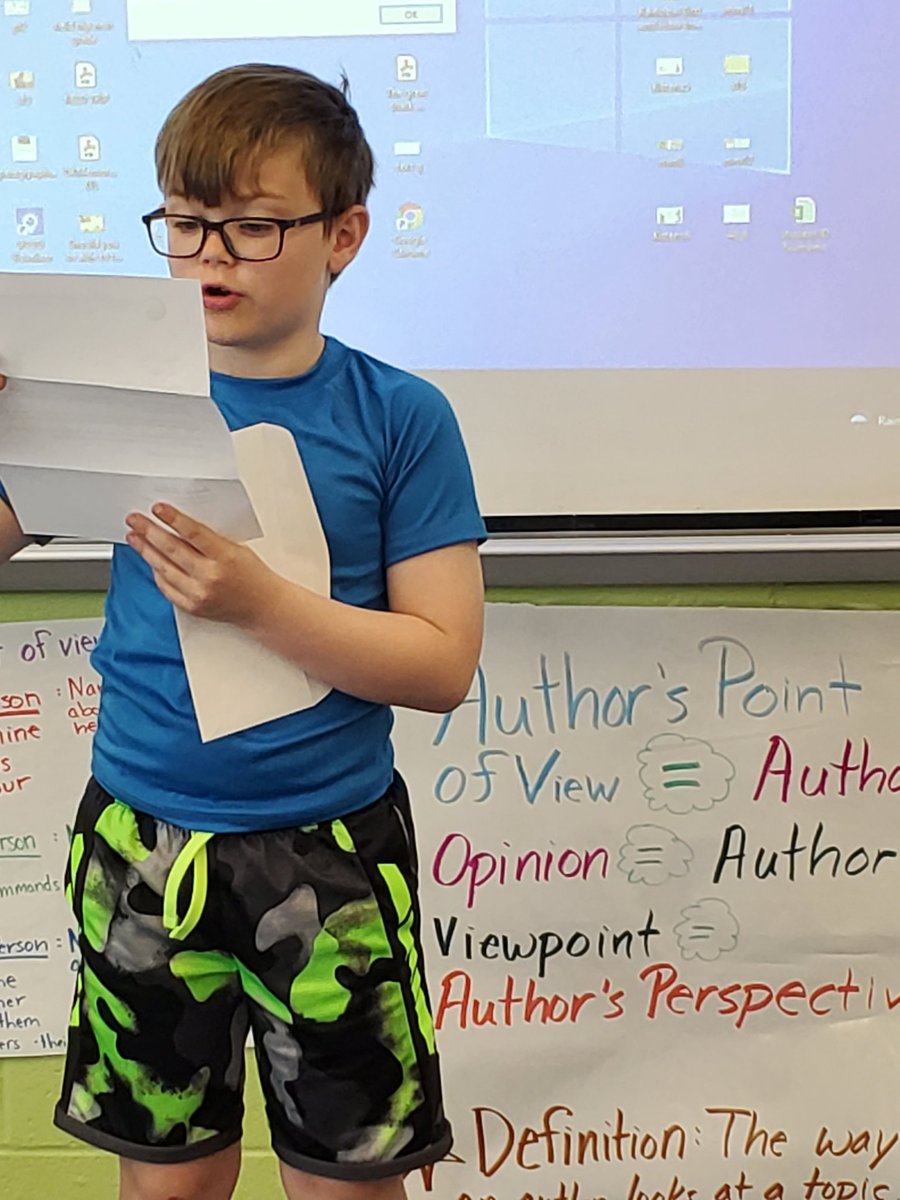 smithheather22's tweet photo. Thank you Clermont County Commisioners for taking the time to write back to our students. They were excited to read your letters about attending the Annual Willowville Memorial Day Parade! Thank you for taking the time to connect with our students! @WillowvilleE  #wcconnects https://t.co/6DTvn8zVon