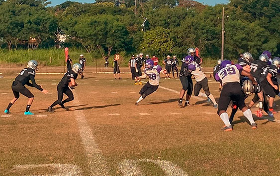 Com virada no final, Mauá Vikings consegue sua primeira vitória no campeonato contra o Santo André <a href="/WerewolvesFA/">Werewolves FA</a> na Série Ouro da <a href="/spflbr/">São Paulo Football League</a>. 🏈🇧🇷futebolamericanobrasil.com/com-virada-no-…