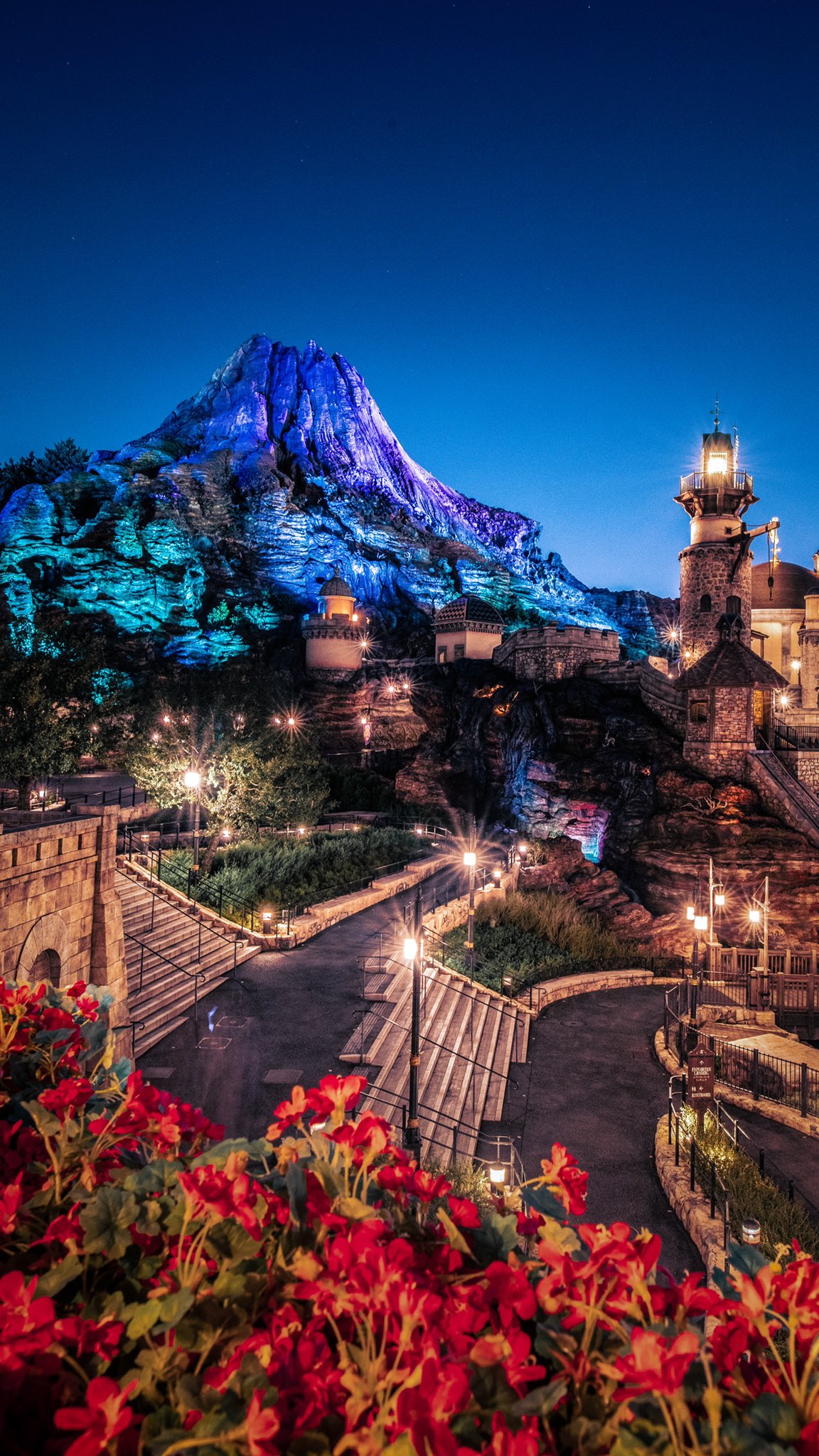 Tatsuya ディズニーシーの夜景は美しい せっかくなので壁紙にでも使ってやってください T Co 4yeezvyjf0 Twitter