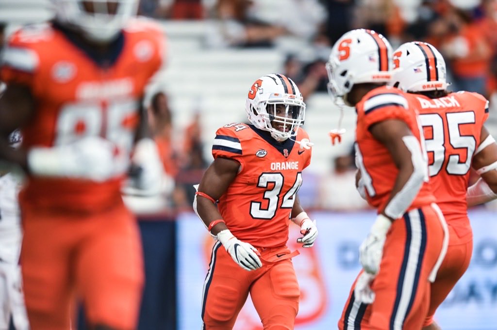 IMissEricDungey's tweet photo. Day 176 of posting everyday until Syracuse football is back in season 

Also a Sean Tucker appreciation post because what Syracuse fan doesn’t love him https://t.co/eF70Xjsk3m