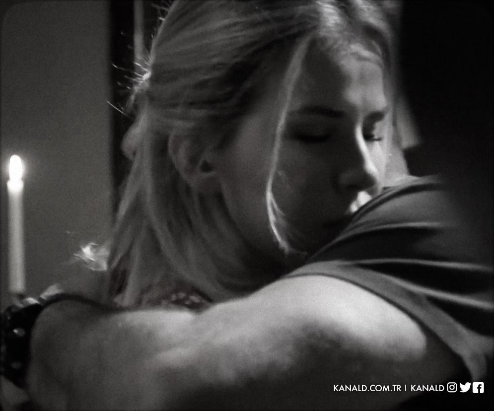 SANAT ESERİ 🥹 

#SelMes #arkasokaklar