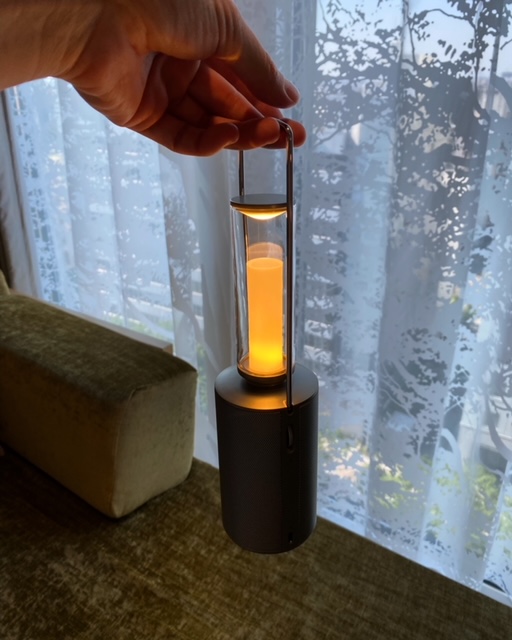 爆売りセール開催中！】 ポータブルスピーカーランタン SHARP VC-F430