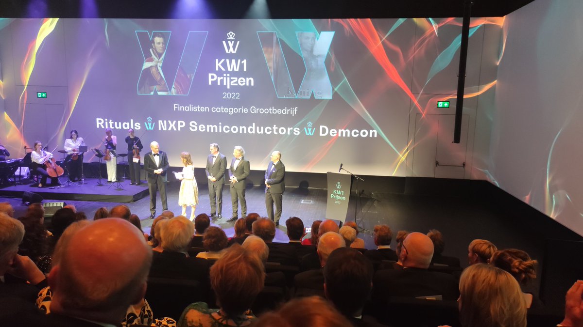 BE_olga's tweet photo. #KW1PRIJS tonight, awarding the King Willem I Entrepreneurship prize for Sustainability, SME and large company categories #ondernemerschap #entrepreneurship https://t.co/nyQctuNMB7