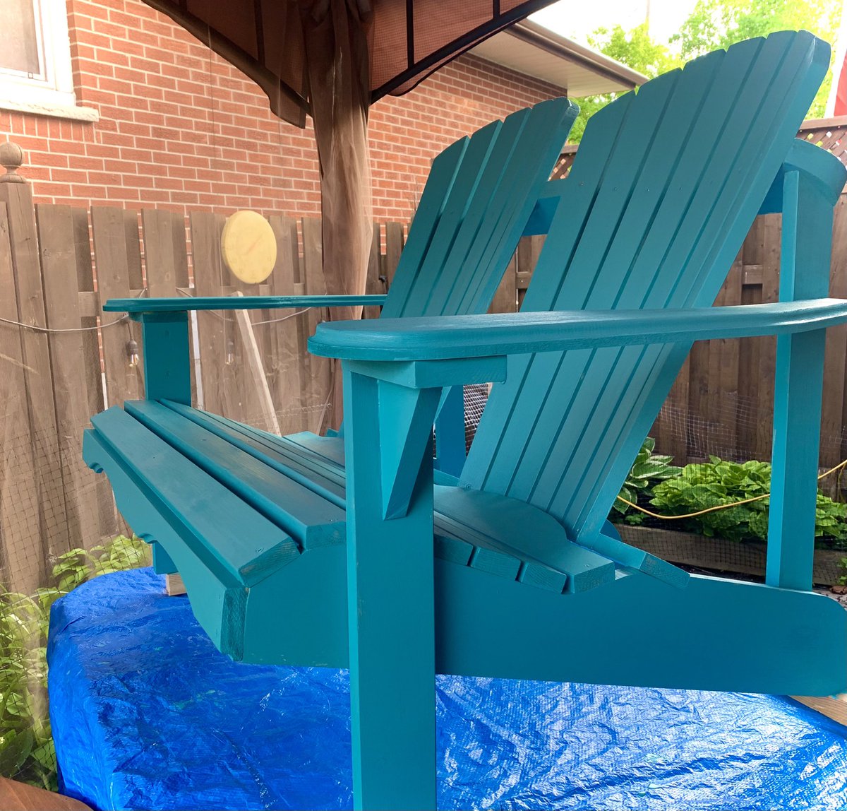 justgigi2021's tweet photo. we finished sanding (ugh) assembling (it was so so) & painting our love seat, I am the worst diy-er/painter ever but my husband literally covers my goofs #bearchair #longweekend #diy #builtit #paintedit https://t.co/fR4Cv1LOiM