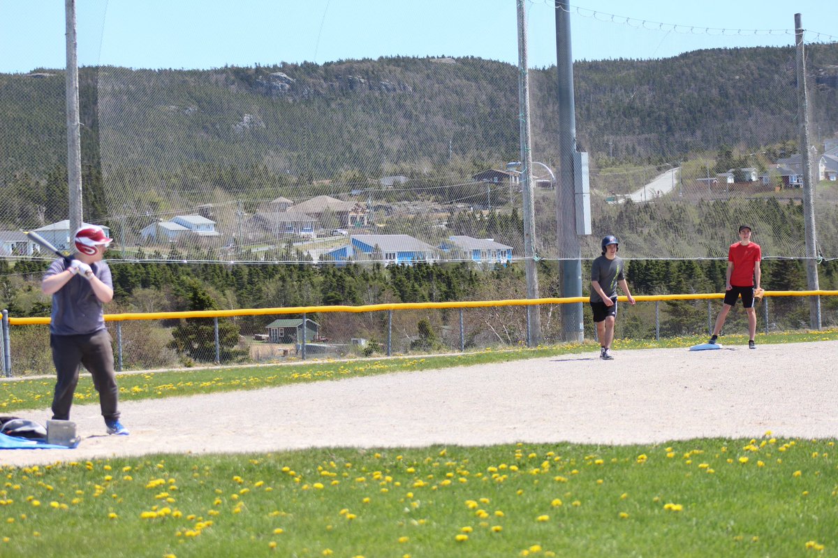 bobynjs's tweet image. Beauty day for some @HolySpiritHS boys baseball practice