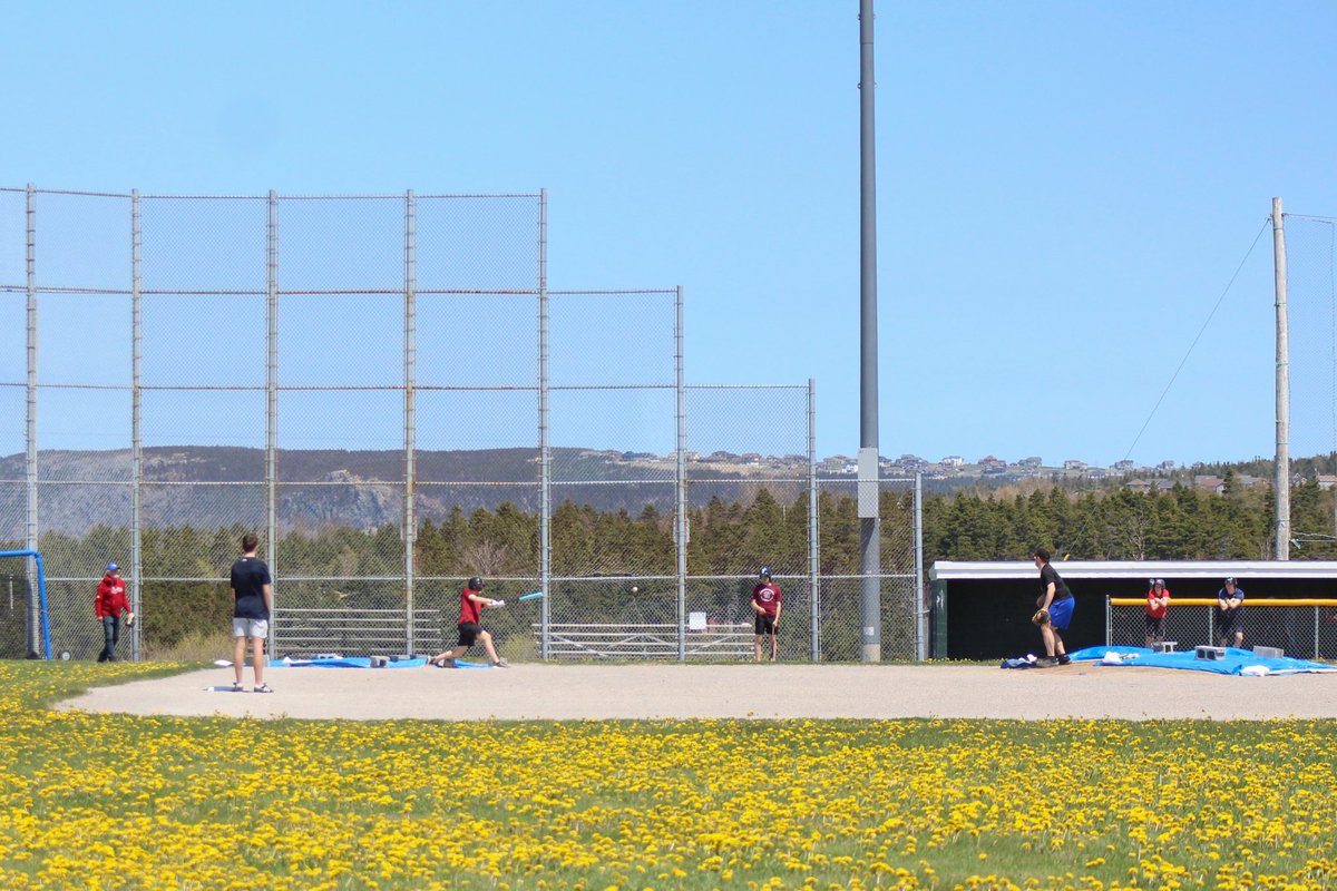 bobynjs's tweet image. Beauty day for some @HolySpiritHS boys baseball practice