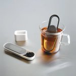 手軽に茶葉から一人分のお茶をいれる方法♡スプーン無しですくえる「LOOP TEA STRAINER」がめちゃ便利。