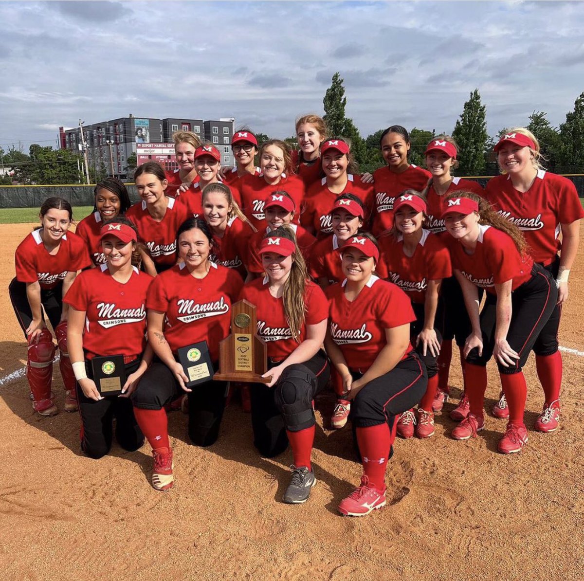 HaileyKincaid07's tweet photo. District Champions! Back 2 back HR’s! Let’s go Manual!! 💪@ManualSoftball @07_premier @academy_smash @UKsoftball @FloridaGators @FSU_Softball @NYUSoftball https://t.co/2OE6OmfJfE