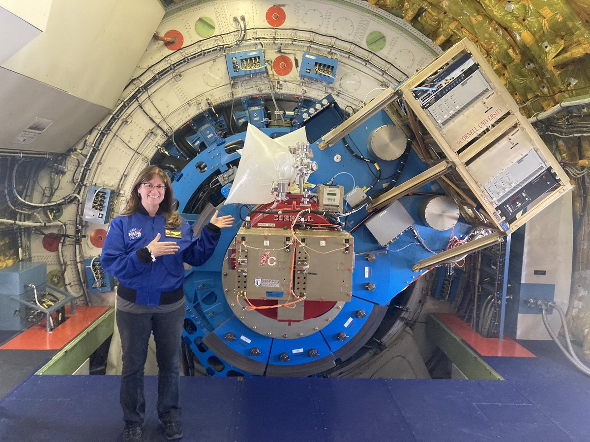 JMSKraus's tweet photo. @JMSKraus SOFIA!🎉 Tour before flight tomorrow! @NISDMSScience @CabicoMonica @NISDJefferson https://t.co/fxZ0pSnQrq