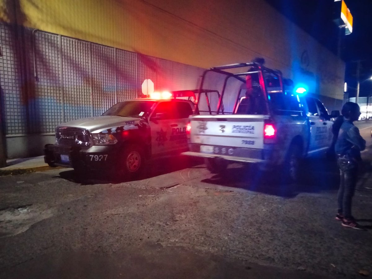 #oladeviolenciacelaya
Ataque armado al Hotel "Gala" y dos bares  dejó 11 muertos y dos heridos la noche de este lunes