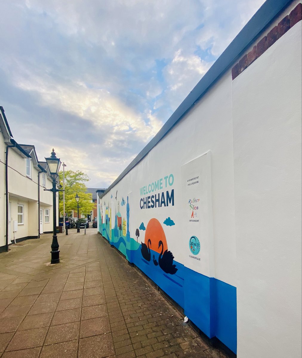 1000Rach's tweet photo. #TuesdayBlue #CheshamStreetArt #WelcomeBackFund https://t.co/CvuQW0ndkP
