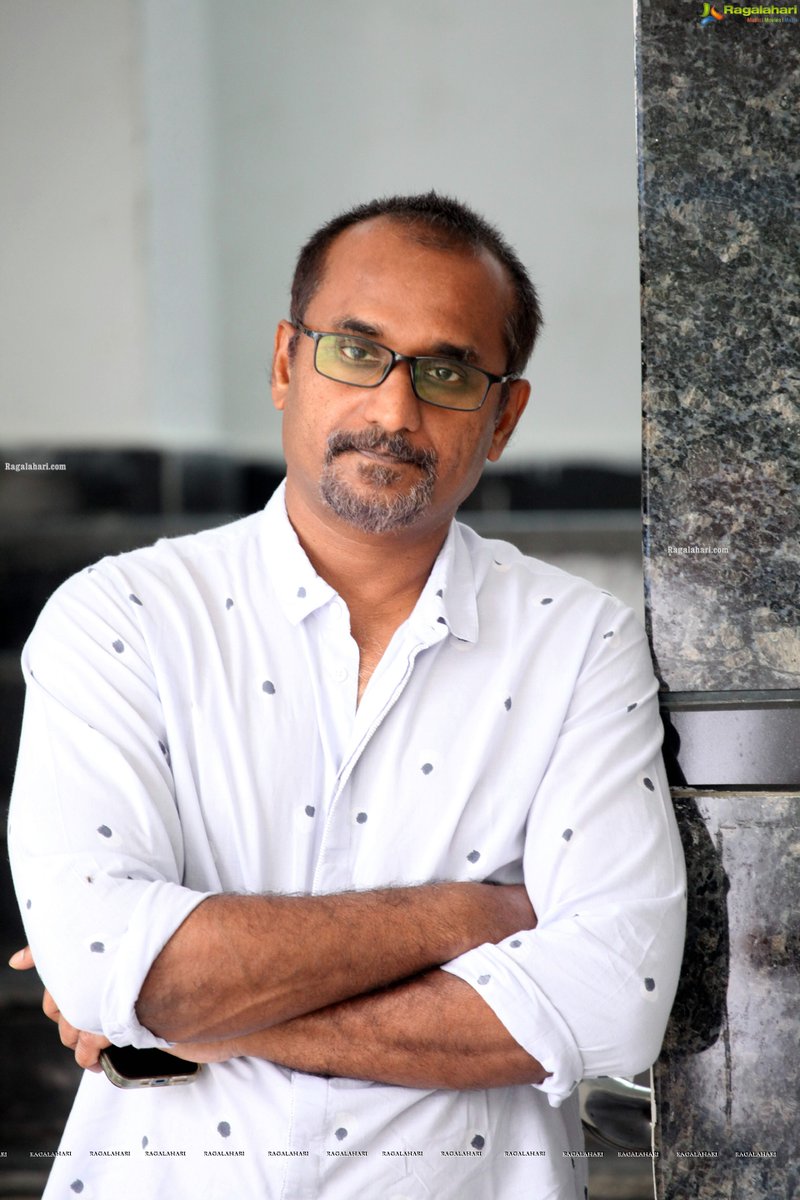rajeshreddyega's tweet photo. Wishing Daring Director #DevKatta a fabulous happy birthday 🎂💐and wishing a good luck for your future projects
#Republic #Tollywood #Happybirthdaydevkatta
#HBDdevkatta #Happybirthday https://t.co/6KN4A2tfdL