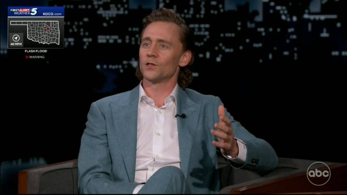 hiddlescomfort_'s tweet photo. https://t.co/JhCO7VIFn1
