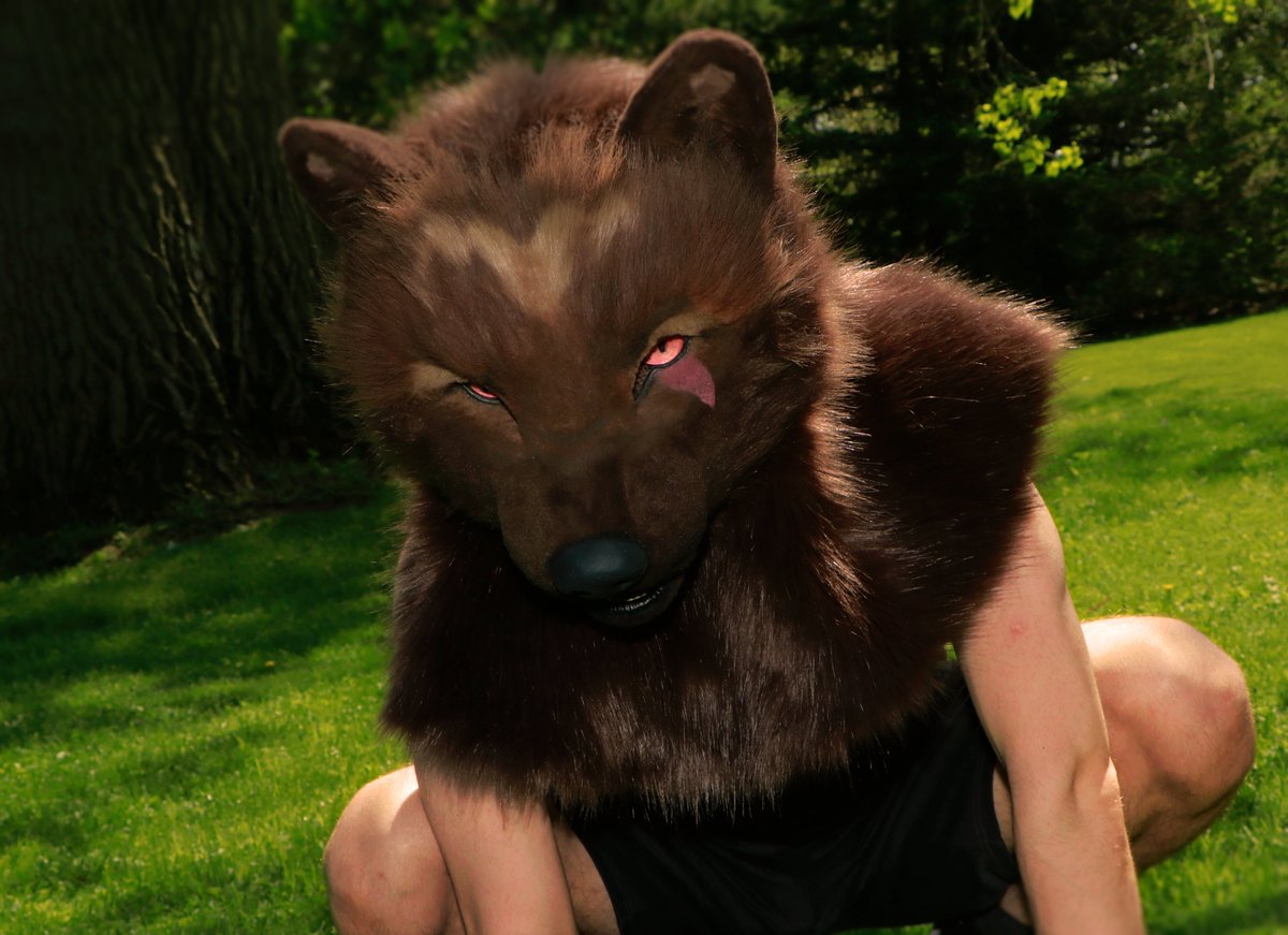 Viruleince's tweet photo. @Pinkfox2017 did an amazing job bringing my character to life.😊 Excited to debut the partial at cons! https://t.co/07WUyG8hQs
