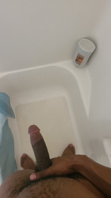 Who'd care to join me tonight? https://t.co/dDjfv8vBZm