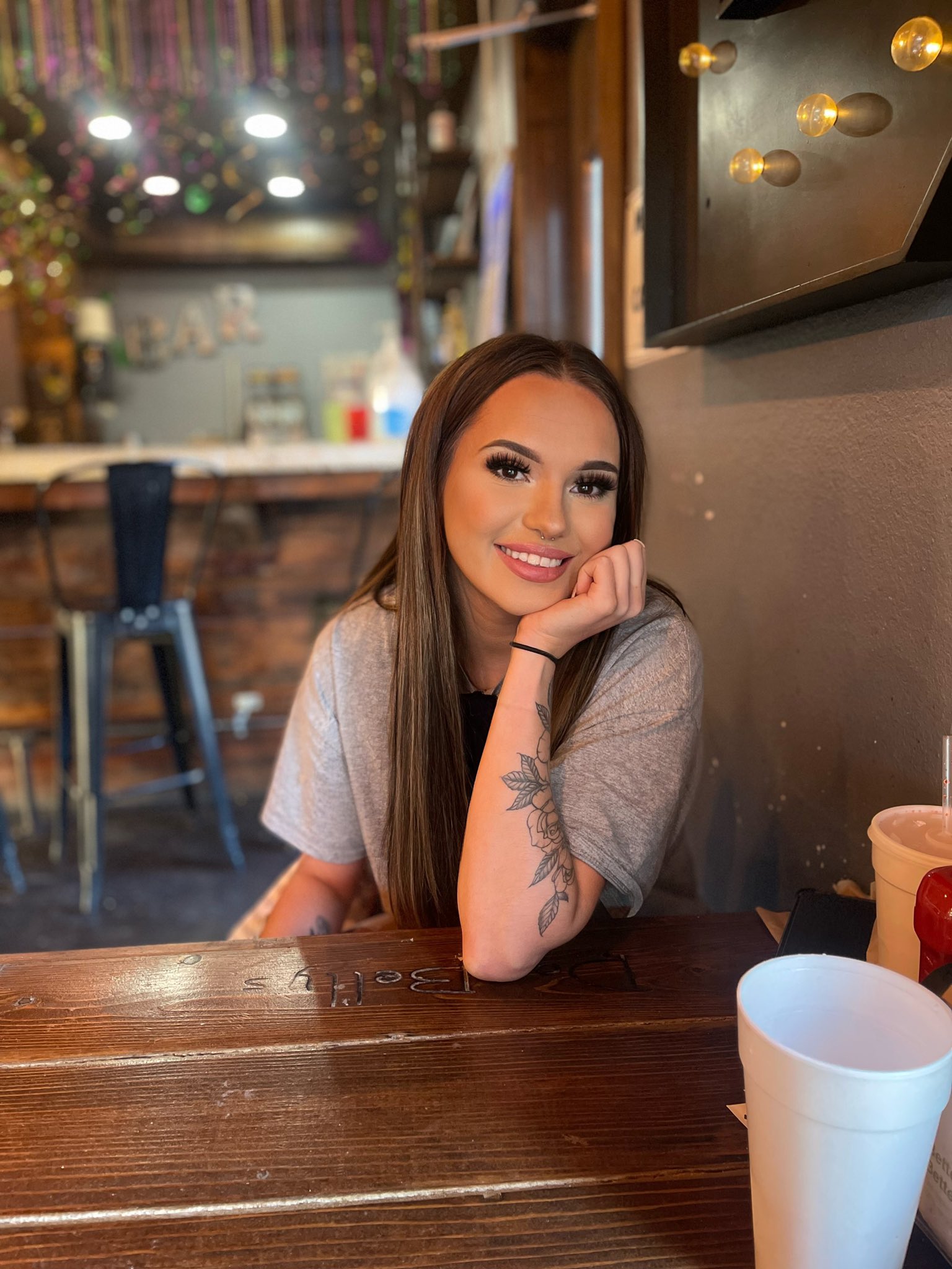 Abbie on Twitter: "Bf as my personal photographer🤝 https://t.co