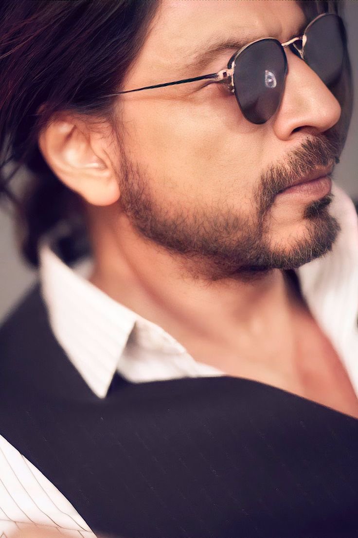 SalomiPhillips3's tweet photo. @iamsrk @IqbalSinghChah2 Human beings 💐💐😍 https://t.co/P2Tv0eexta