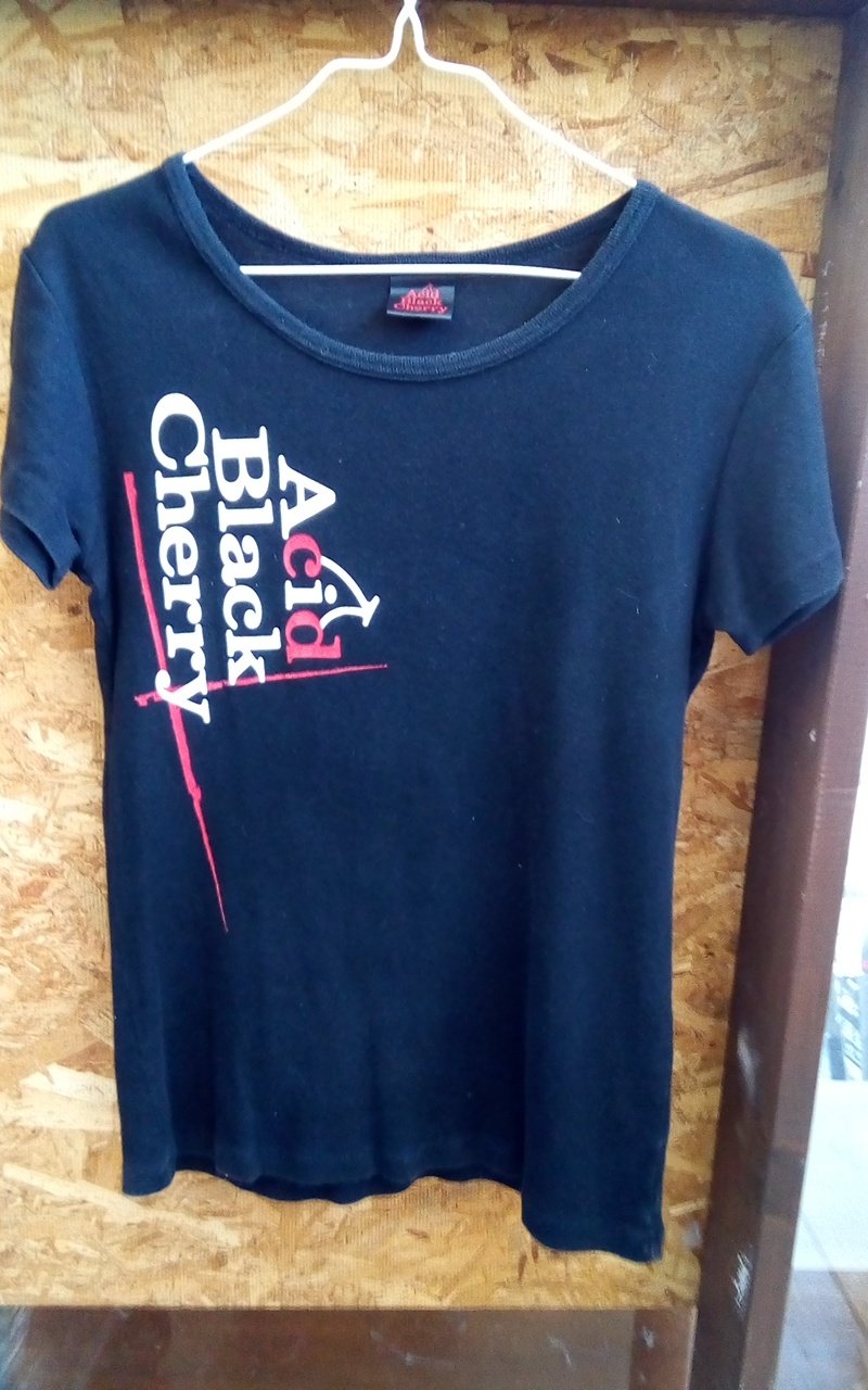 Acid Black Cherry LtOVES Tシャツ Lサイズ yasu Acid Black Cherry LtOVES Tシャツ Lサイズ Acid Black Cherry 2025 T