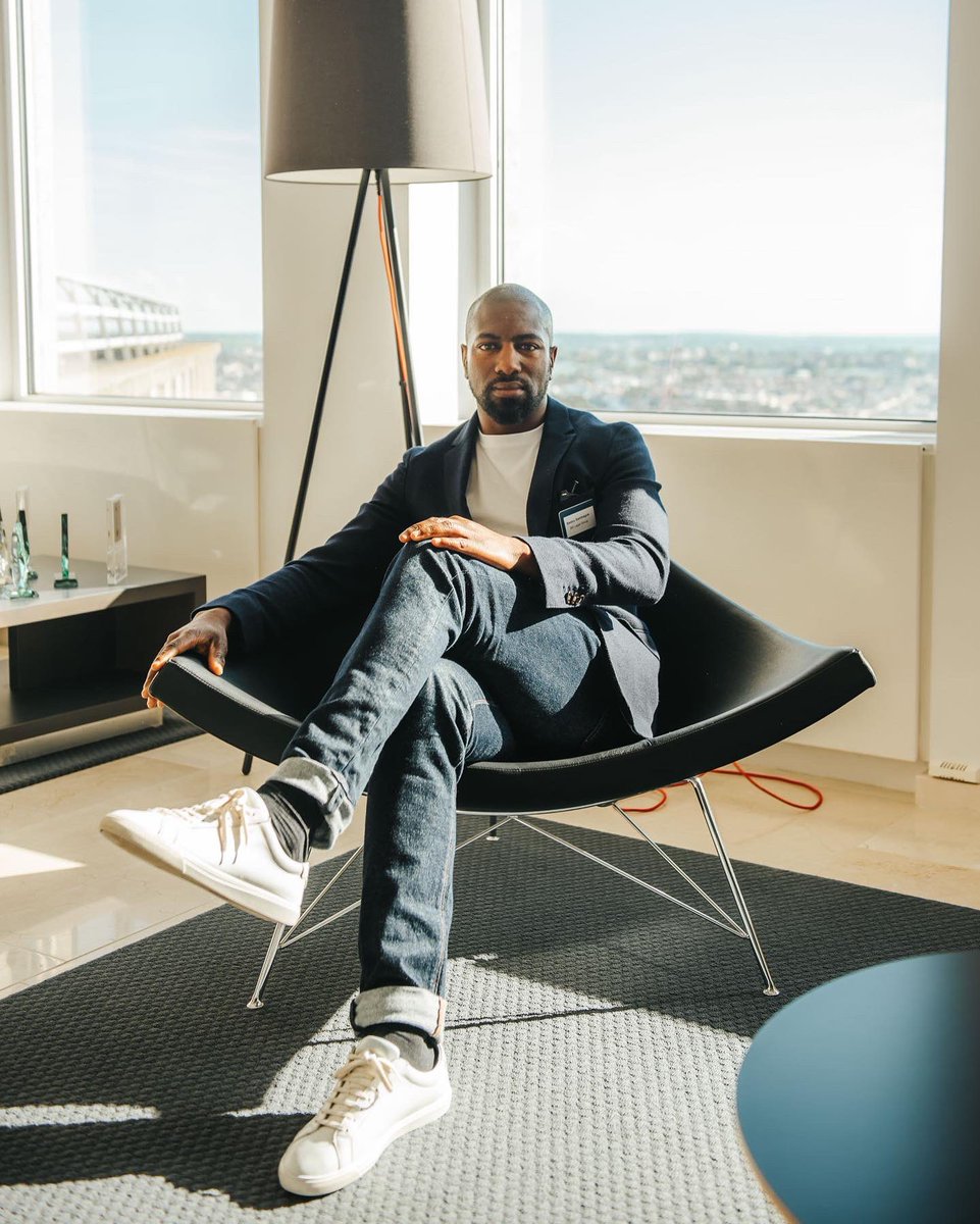 YChangeMaker's tweet image. Merci à nos intervenants @Isha_officiel et @BadSambague pour l’inspiration et l’échange.💡

📸 Will Anderson