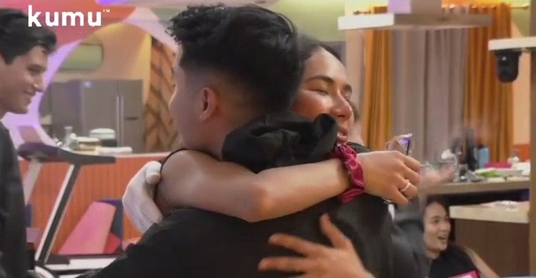 anneoftigirls's tweet image. Yung puso ko naman SamBer and Eian.