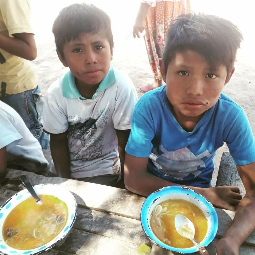 CriptogirlB's tweet photo. Estas fotos corresponden al comedor Luza en Tres Pozos.
Cada plato. Cada foto. Una esperanza.
#chacoexiste #yeahfundacion #impenetrable #chaco
#Cardano
#DeFi
#WHITEpool
🤍 https://t.co/5OJaVbKB7a