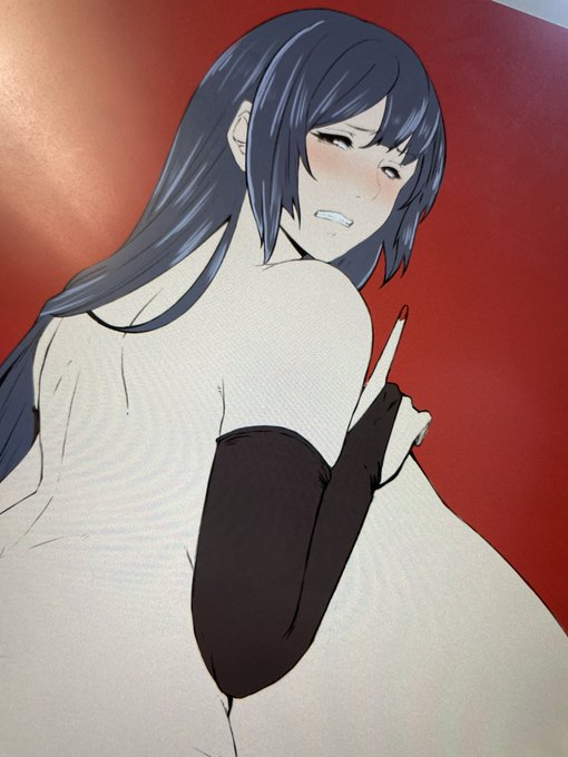 前に描いたやつを清書してます… 