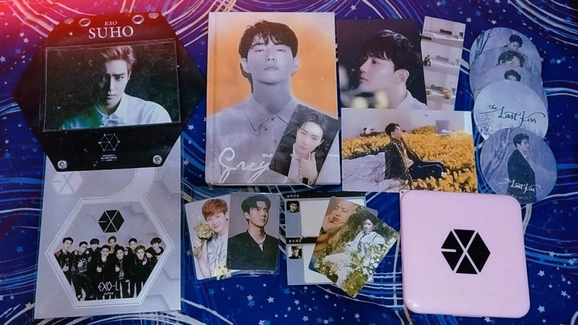 egg_ng_EXO's tweet photo. UMUWI NA SI SUHO SA BAHAY!! Thank you so much @VeryAhjumma !! Hindi ko po inexpect na may ibang official merch pang kasama sa prize. Grabe po yung kilig ko. Sobrang salamat po talaga (╥﹏╥). God Bless po 🤍 https://t.co/rtQTiOT7JV