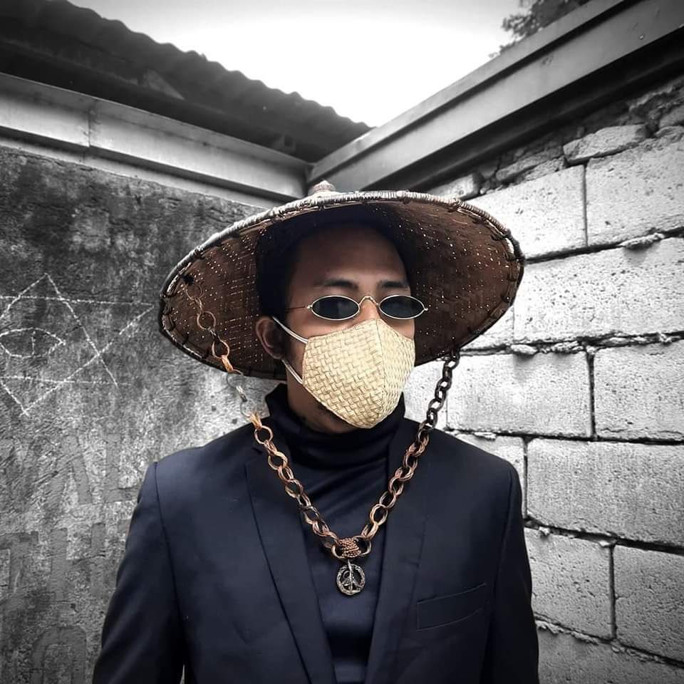 juice___nft's tweet photo. Sneak peaked @Musikavi1 @CryptoMories Sea Shanty tonight in the @LongLostNFT spaces tonight! Can't wait for you all to hear this banger. #FaMorie #Musikavi #MementoMori #BlueFleet https://t.co/3aE1e4mHQ4