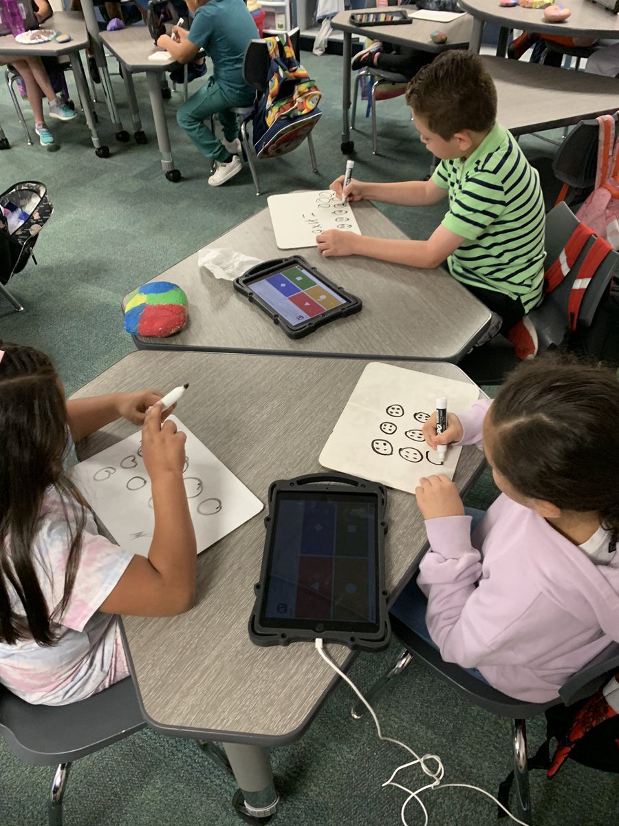 Chlöe Edwards tweet media