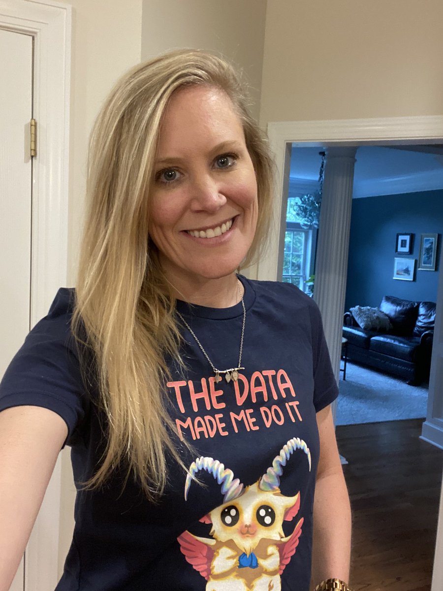 Lindsay Betzendahl tweet media