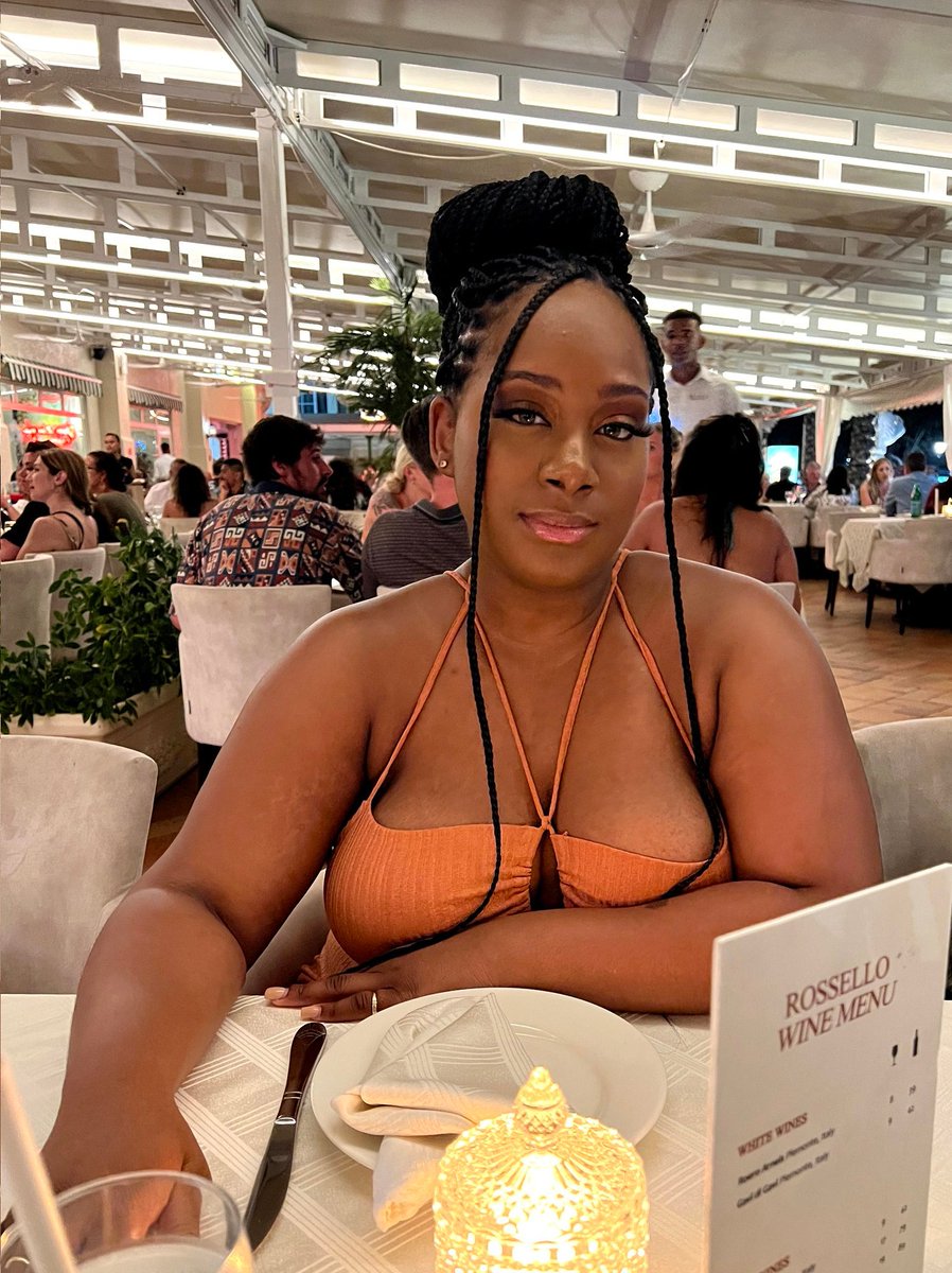 WaitOneMFAMin's tweet image. I don't play tag, bitch, I been it 💋✨