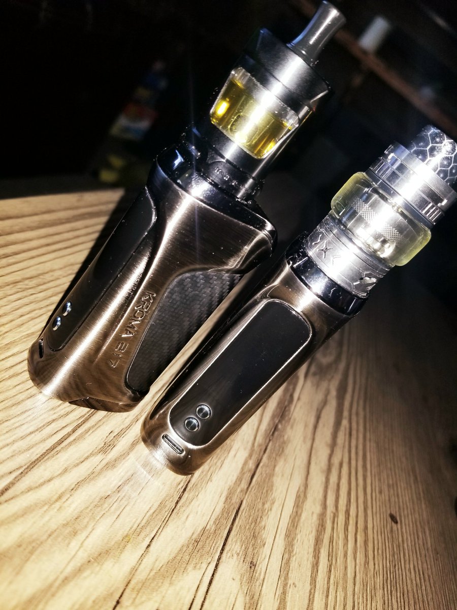 Pierce807's tweet photo. Got my 2 Kroma 217's from @Innokintech with the #ZForce and #ZenithII tanks. These are 2 little bangers 🔥🔥🙏🙏 https://t.co/odjosTdXtG