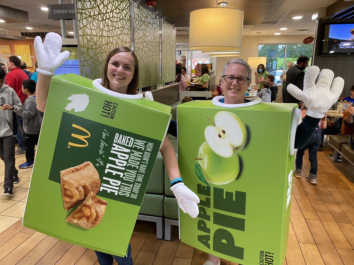 Mrs. Rudd (@mrsrudd4) on Twitter photo Great night supporting the awesome D76 PTO! @Nolte_WOMS <a href="/NKAlivia/">Nichole Alivia</a> #D76PTO
#mcteachernight
#dldiamonds. #sparkleon Great night supporting the awesome D76 PTO! @Nolte_WOMS <a href="/NKAlivia/">Nichole Alivia</a> #D76PTO
#mcteachernight
#dldiamonds. #sparkleon