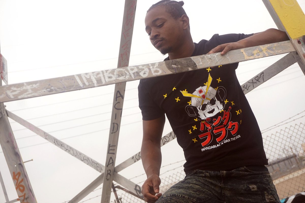 Pahndablac's tweet photo. The New #GPahnda Collection by #Pahndablac is available now 🐼🤖✖️
https://t.co/eXAABr4F4U 🐼✖️
#streetfashion #streetwear #fashion #tshirts #ClothingBrand #panda https://t.co/GPP4LuLtRl