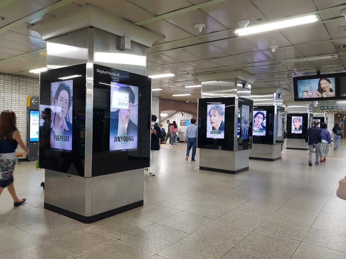 Ktown4u_TH's tweet photo. 🎁Special Ad Promotion for #GOT7 and Agahsae

We, KTOWN4U, are doing special promotion to celebrate GOT7 comeback💚
Agahsae🦜 can check our ads at 7 stations in South Korea🍀

📍Sadang Station https://t.co/tgPTBzTT9I