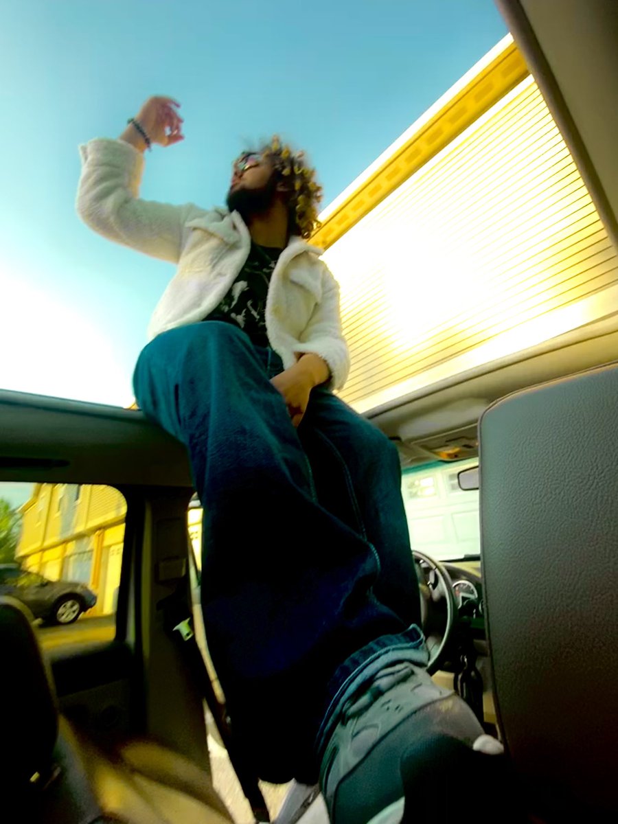 hart 2 sun tweet media