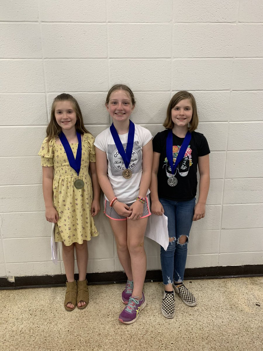 HCPSBrooker's tweet photo. Today was the annual 5th grade speech contest and we were treated with some amazing speeches. Congratulations to our winners and all the speakers! #BrookerBolts https://t.co/ksL8rlMG2O
