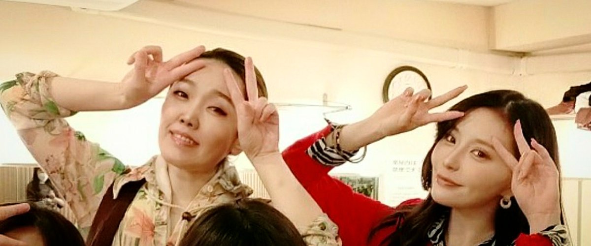miho_sumida's tweet photo. こちら今週末!間もなく!
即興舞台〝いきなりステージ〟
#いきステ
隅田は28日(土)の
13:00/と18:00の回に出ます‼️

去年の舞台以来のウッキー
よう喋ってたのに
写真探してみたら意外と
ツーショなかった!笑

即興やし
マジなんも準備してないから
緊張するけど楽しみ🧡

🎫https://t.co/4su3aNhupA https://t.co/li9w8VJRCt