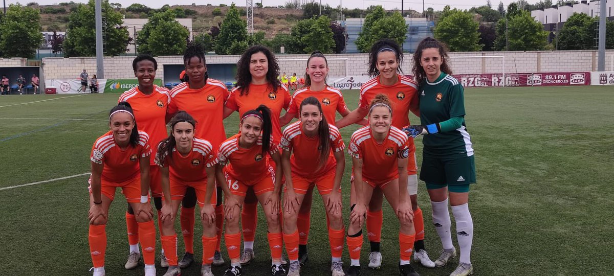 planetaoncefem's tweet photo. A 1 PUNTO DEL PRIMER OBJETIVO 

@OjedaYipsy titularisima en el empate de #CDParquesol 1-1 ante #DUXLogroño por la penúltima fecha de #RetoIberdrola 🏆🇪🇸

Gran resultado para @CDParquesolFem quienes dependen de sí mismas para jugar playoffs por la permanencia en el ascenso 22-23. https://t.co/VAHMBG0leV