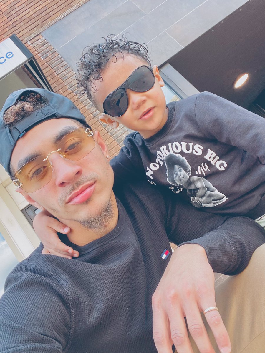 RMoney03's tweet photo. My first love happens to be my mini me 💪🏽❤️ https://t.co/xqMSAMawIH