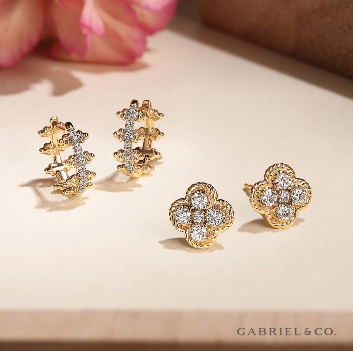 GabrielCoNY's tweet photo. This is their moment. Give grads a gift that always inspires.
Styles: EG13575Y45JJ, EG14261Y45JJ
https://t.co/TQHWa8r6A4
#graduation #grauationgifts #graduationgiftideas #freshgraduate #newgrads #finejewelry #giftsforher #gradutionparty #happygraduation https://t.co/UXLhMlm8NN