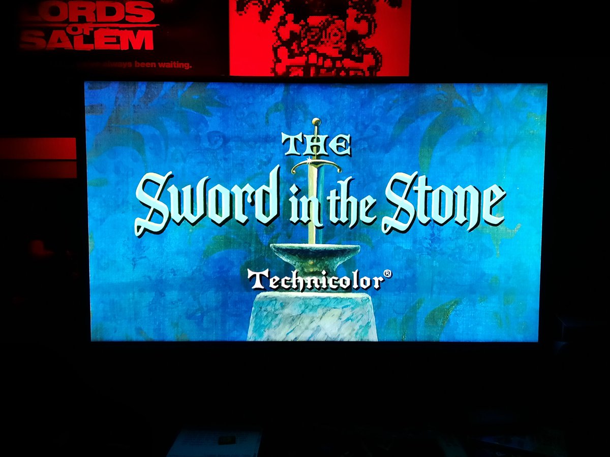 eyballsoup's tweet photo. Today's film
"The Sword in the Stone.." 1963
#fantasy #musical #animation #WolfgangReitherman #ClydeGeronimi #DavidHand https://t.co/kUL8CpckjL