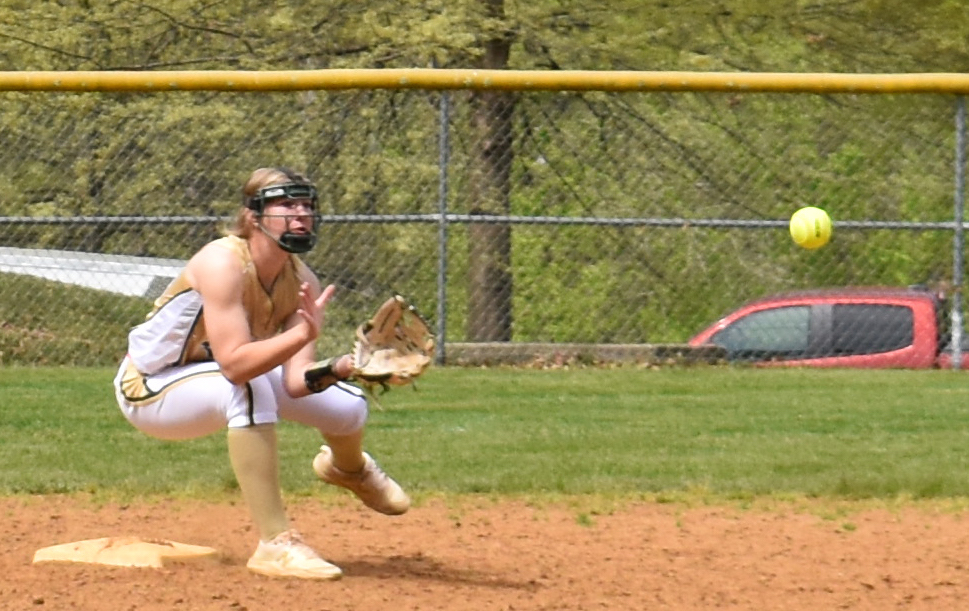 ExtraInningSB's tweet image. We begin our look at the updated 2025 Extra Elite 100 with profiles on top players from around the nation. Today, we feature prospects #'s 100-91.
bit.ly/3GcJdn8