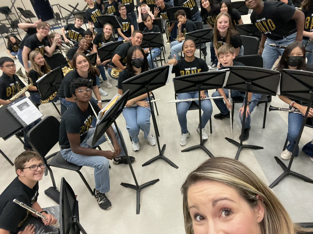 Grand Lakes Junior High Band tweet media
