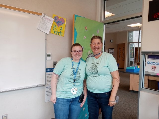 annettebowen333's tweet image. Mental Health Awareness Event @SHS tonight 4-7:30pm!      Community Resources, Free Food + much more.       #sblsd #noshameinthebrain