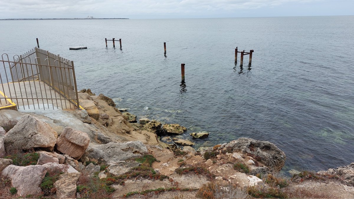 pfwaus's tweet photo. The ocean swimming pool at #Edithburgh on the #YorkePeninsula #SouthAustralia #Australia #travel 😷 #TravelOz https://t.co/r2CZY5cCfr
