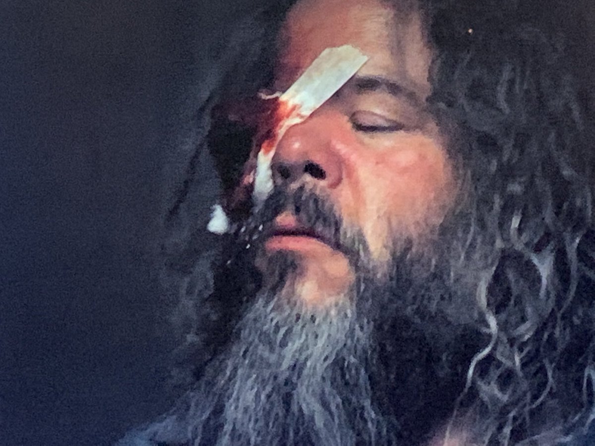 SOAMediaAddicts's tweet photo. Big shout out to @traceytheartist & her whole team of makeup artists for not only the incredible make up on #SOA but also for applying all of those tattoos to all of the actors all of the time with love!! β€οΈβ€οΈ @ChiefRocka77 #CharlesMurrayAppreciationWeek https://t.co/KeNyth2S1c