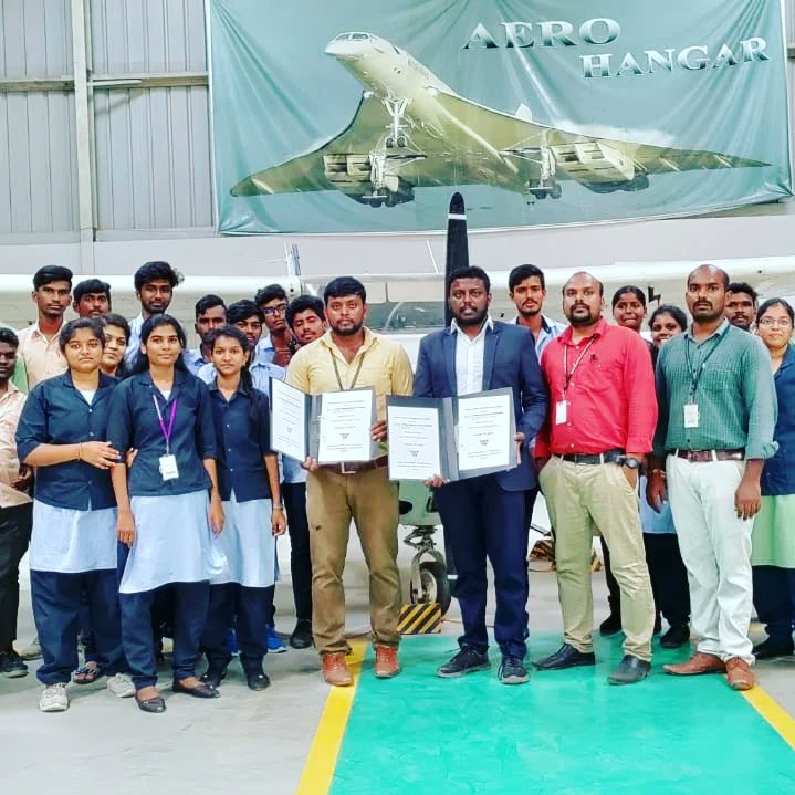 wingsofaero's tweet photo. Taking research into next level...
Wings of Aero inked a MoU with Department of Aeronautical Engineering, Er. Perumal Manimegalai Engineering College, Hosur on 23rd May 2022 during the first day of Additive Manufacturing Workshop.
#mou #research #aerorevolution https://t.co/1X9DGu10n0