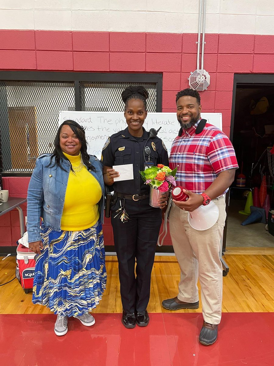 Sgt. Gittens is a valuable member of the Seminole family! Thank you for all you do to serve our students, faculty, staff and community!! 

#WeaverStrong
#WestsideWinning